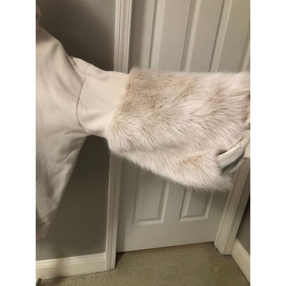 Express One Eleven faux fur hoodie - Picture 2 of 9